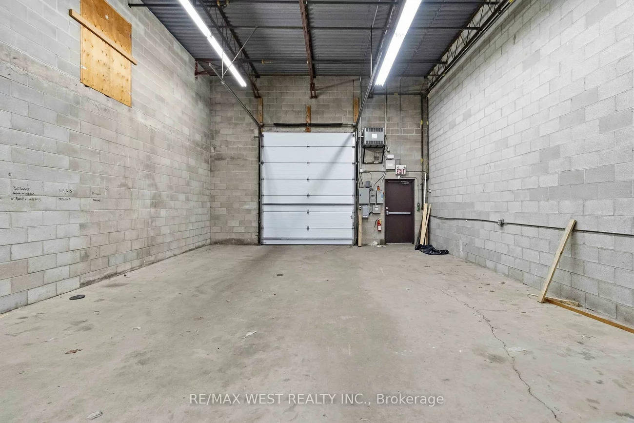 1320, Mid-Way, Northeast, Mississauga
