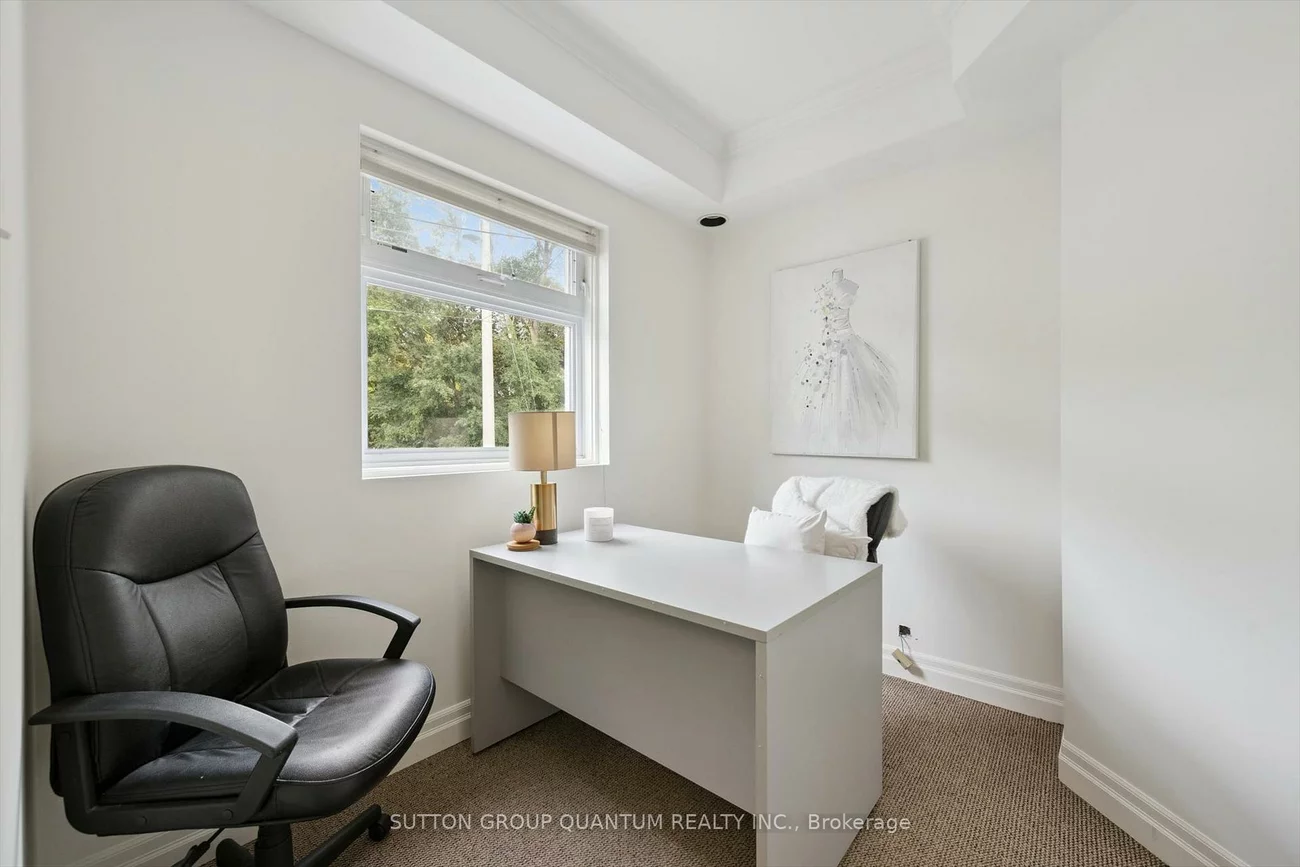 1673, Lakeshore, Clarkson, Mississauga