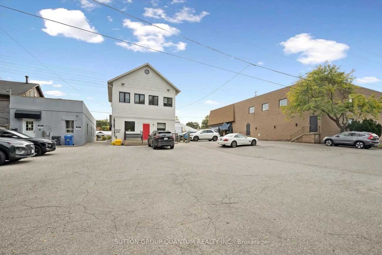1673, Lakeshore, Clarkson, Mississauga