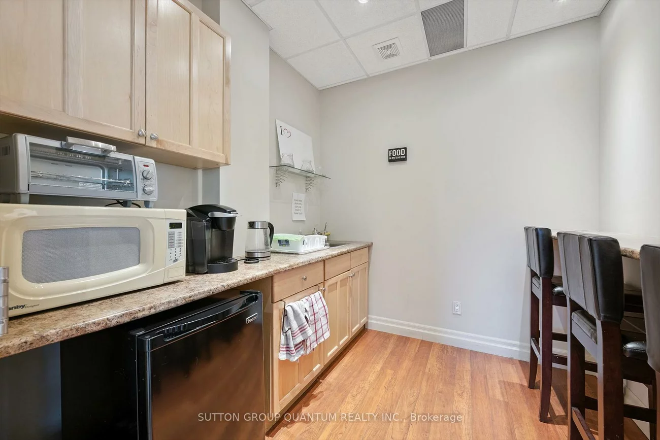 1673, Lakeshore, Clarkson, Mississauga