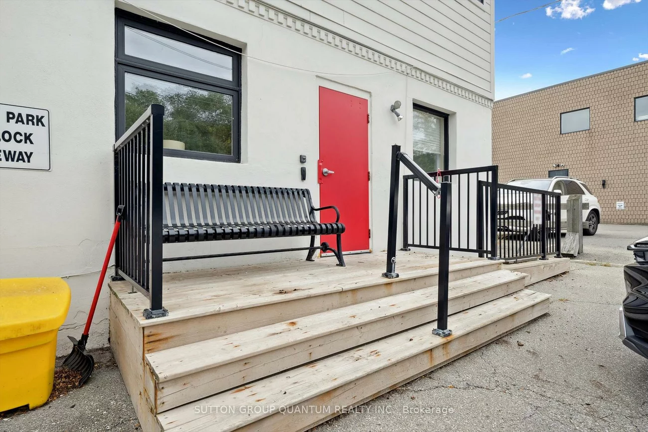 1673, Lakeshore, Clarkson, Mississauga
