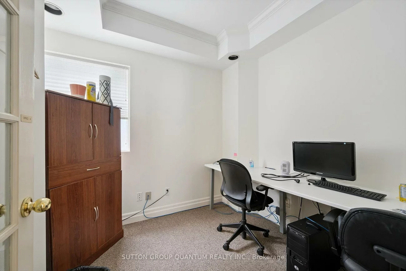 1673, Lakeshore, Clarkson, Mississauga