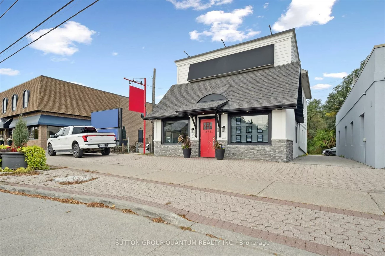 1673, Lakeshore, Clarkson, Mississauga