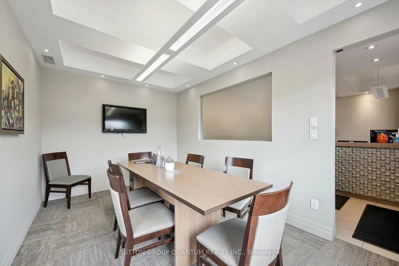 1673, Lakeshore, Clarkson, Mississauga