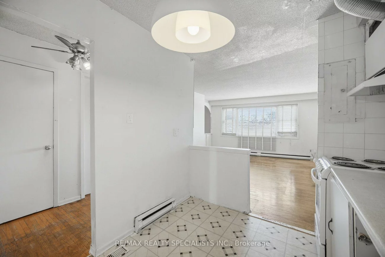 1169, Lakeshore, Lakeview, Mississauga