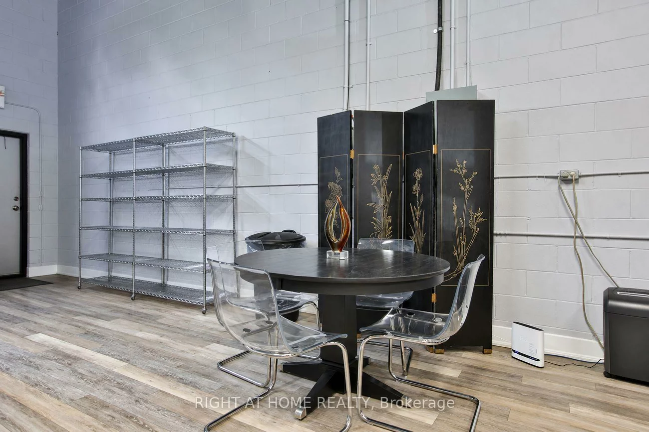 360, Revus, Lakeview, Mississauga