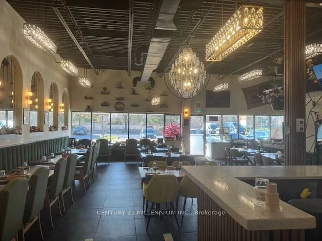 900, Rathburn, Creditview, Mississauga