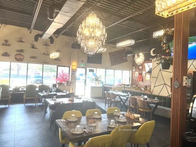 900, Rathburn, Creditview, Mississauga