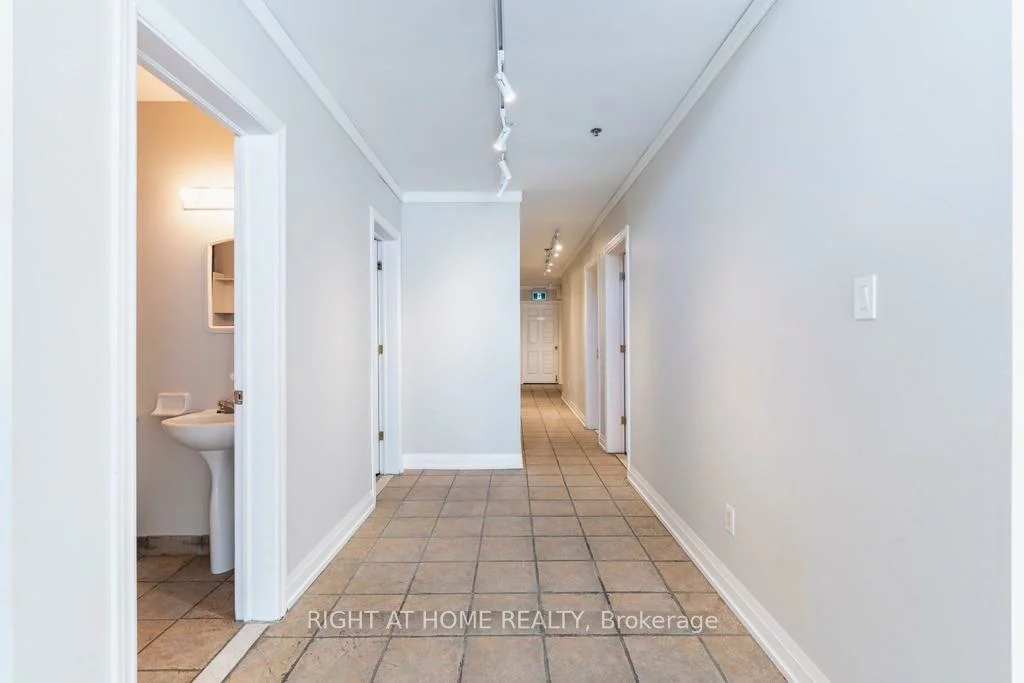 6730, Davand, Northeast, Mississauga