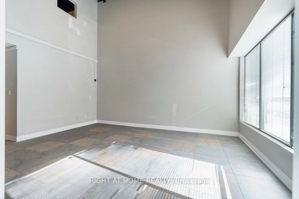 6730, Davand, Northeast, Mississauga
