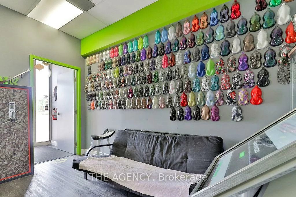 3176, Ridgeway, Western Business Park, Mississauga