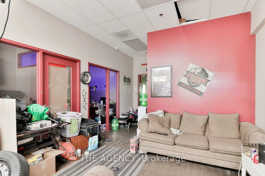 3176, Ridgeway, Western Business Park, Mississauga
