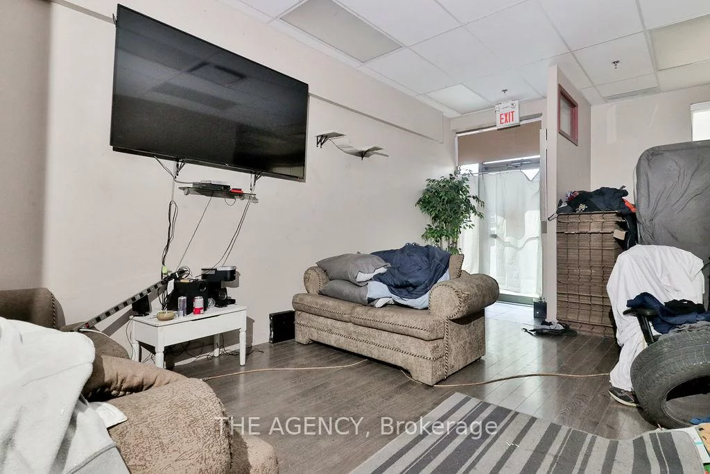 3176, Ridgeway, Western Business Park, Mississauga