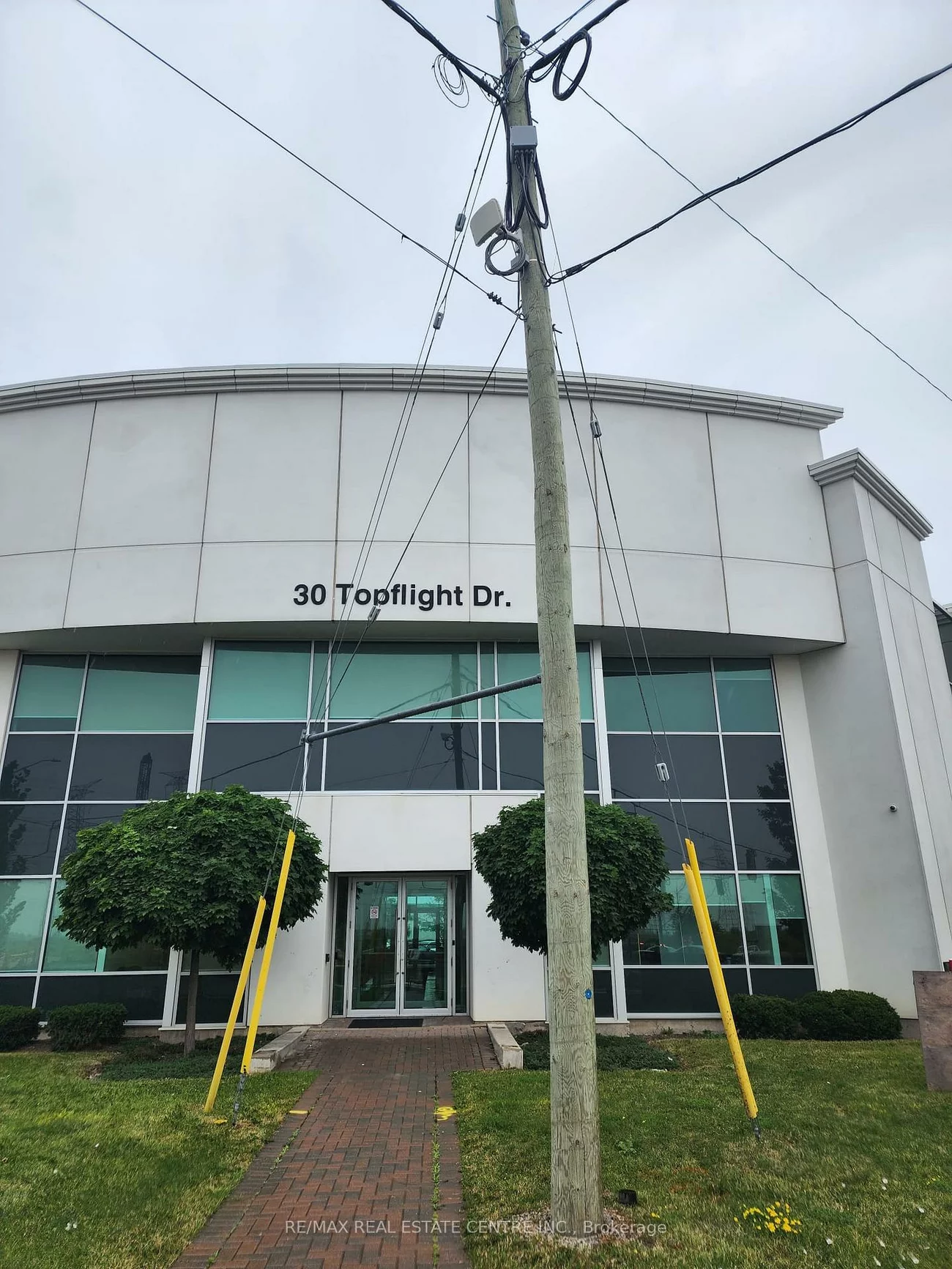 30, Topflight, Gateway, Mississauga