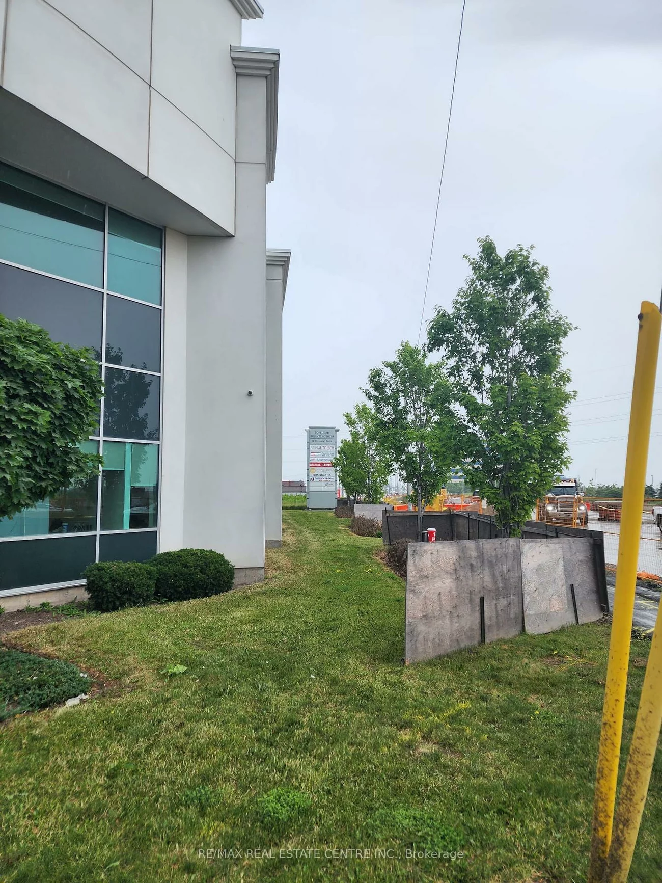 30, Topflight, Gateway, Mississauga