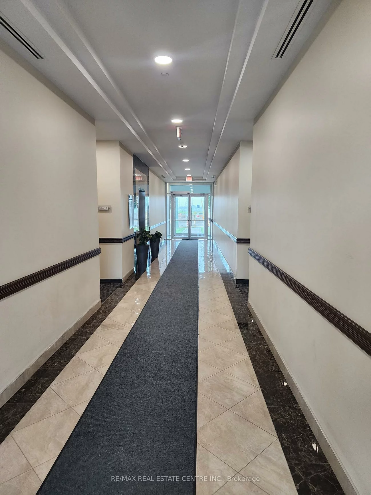 30, Topflight, Gateway, Mississauga