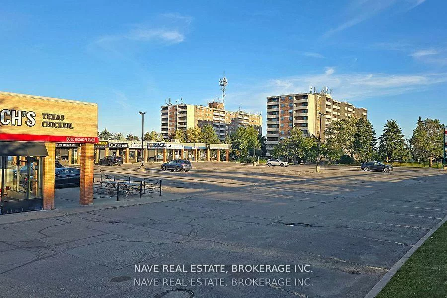 16925, Yonge, Central Newmarket, Newmarket