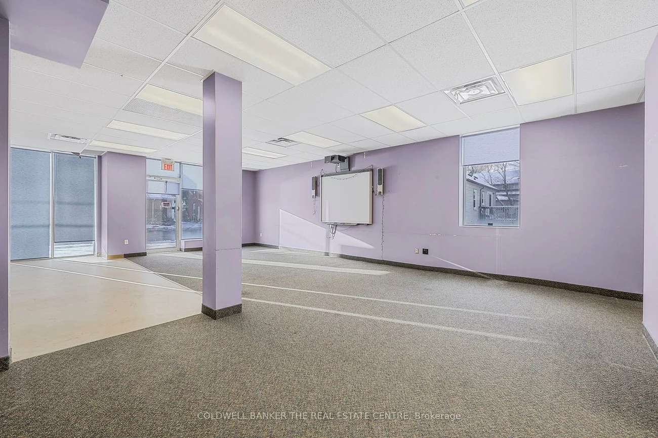 361, Eagle, Central Newmarket, Newmarket