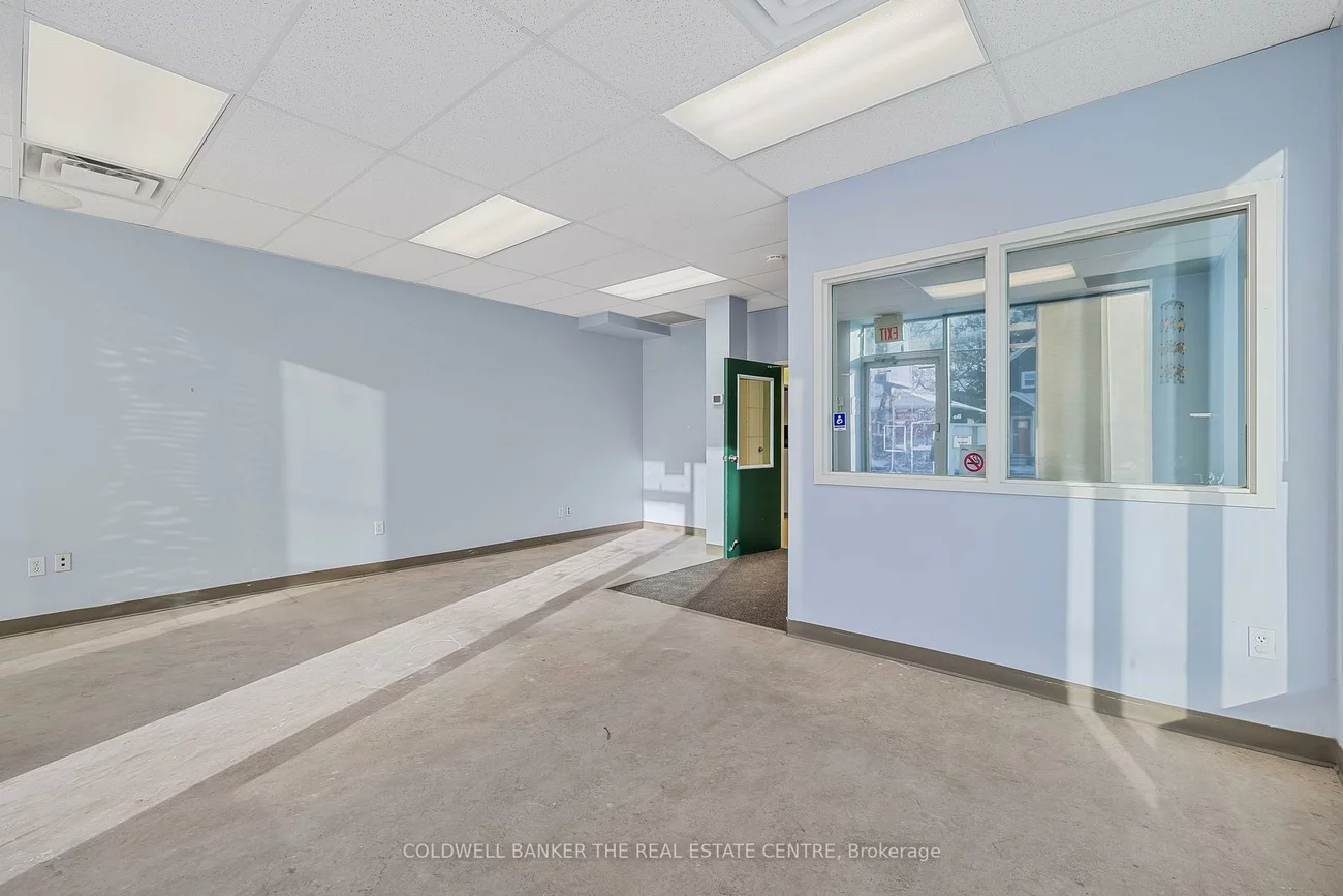 361, Eagle, Central Newmarket, Newmarket