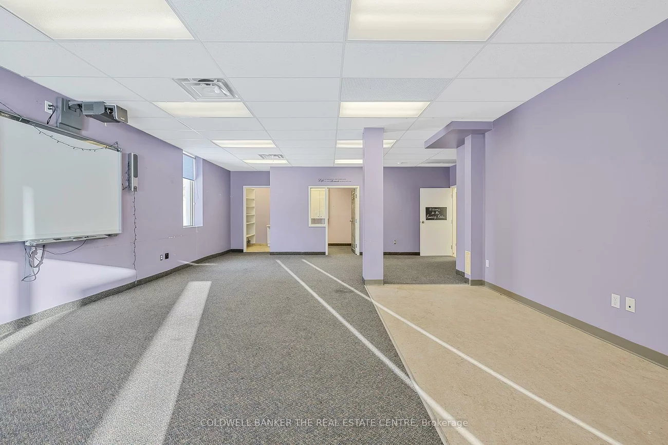 361, Eagle, Central Newmarket, Newmarket