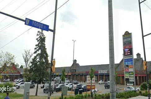 16715, Yonge, Central Newmarket, Newmarket