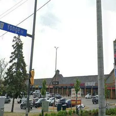 16715, Yonge, Central Newmarket, Newmarket