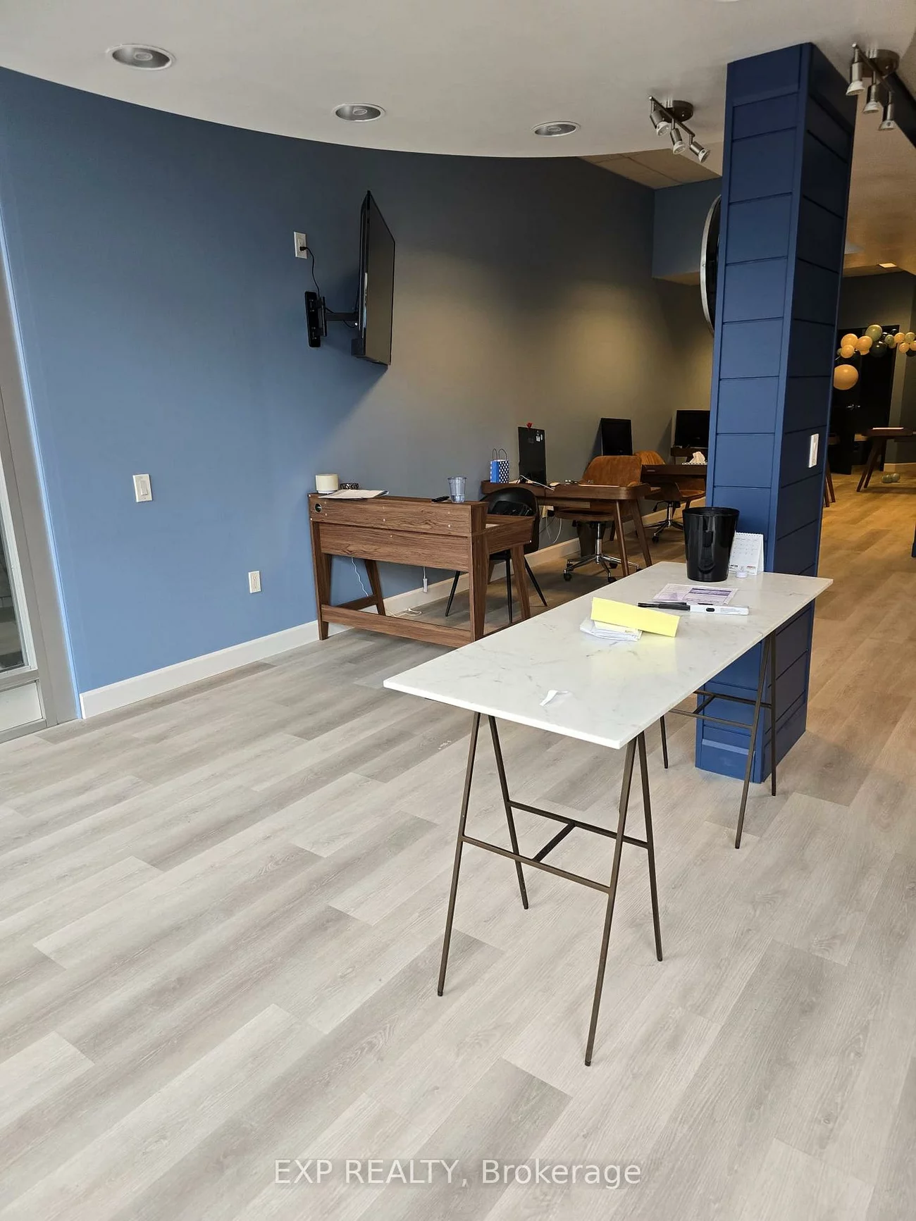 258, Main, Central Newmarket, Newmarket