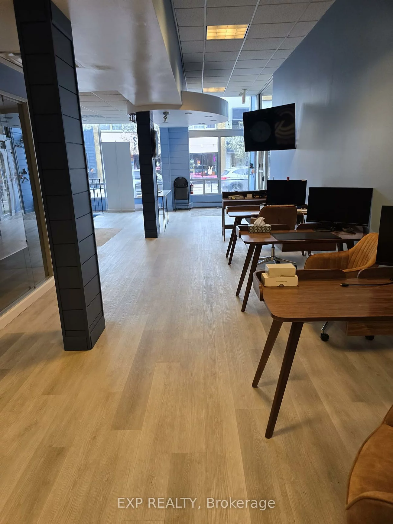 258, Main, Central Newmarket, Newmarket