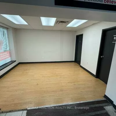 249, Eagle, Central Newmarket, Newmarket