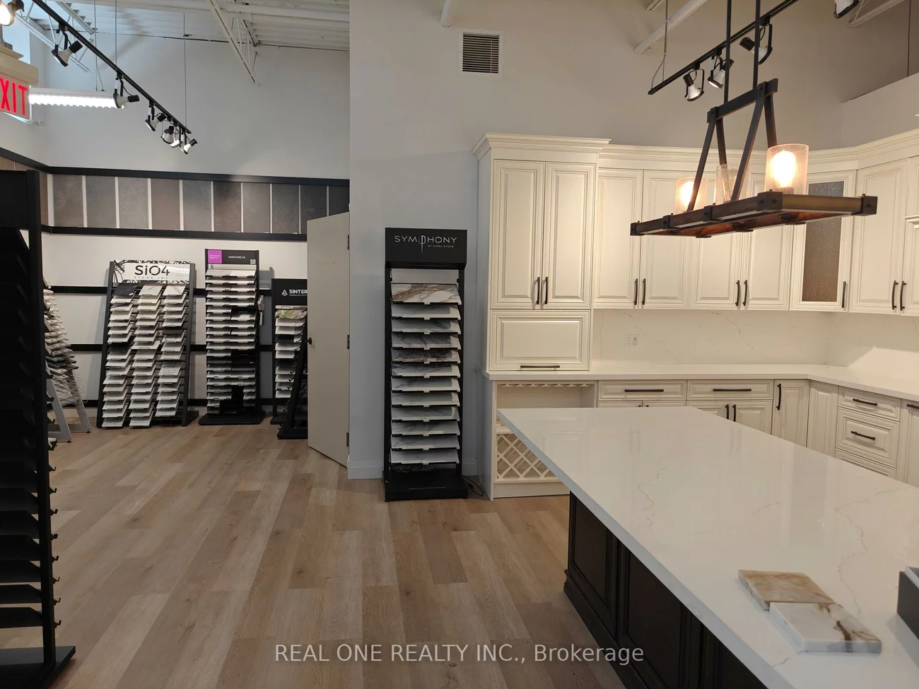 140, Mulock, Armitage, Newmarket
