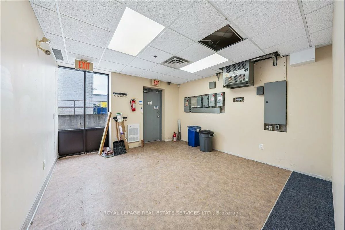 355, Harry Walker, Newmarket Industrial Park, Newmarket