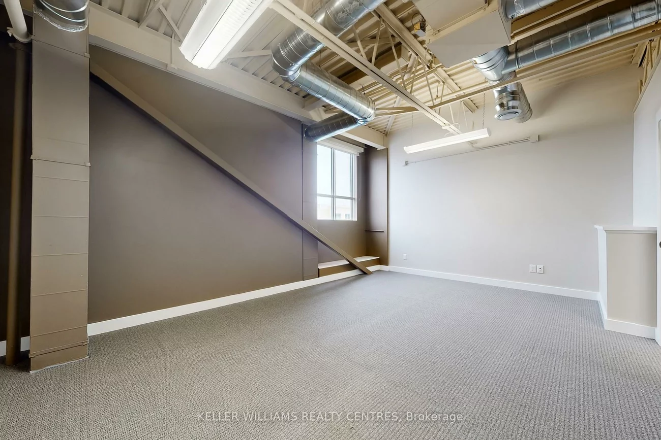 16945, Leslie, Newmarket Industrial Park, Newmarket