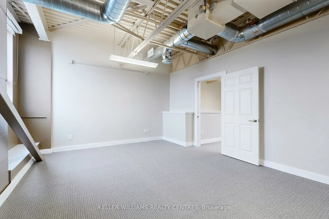 16945, Leslie, Newmarket Industrial Park, Newmarket
