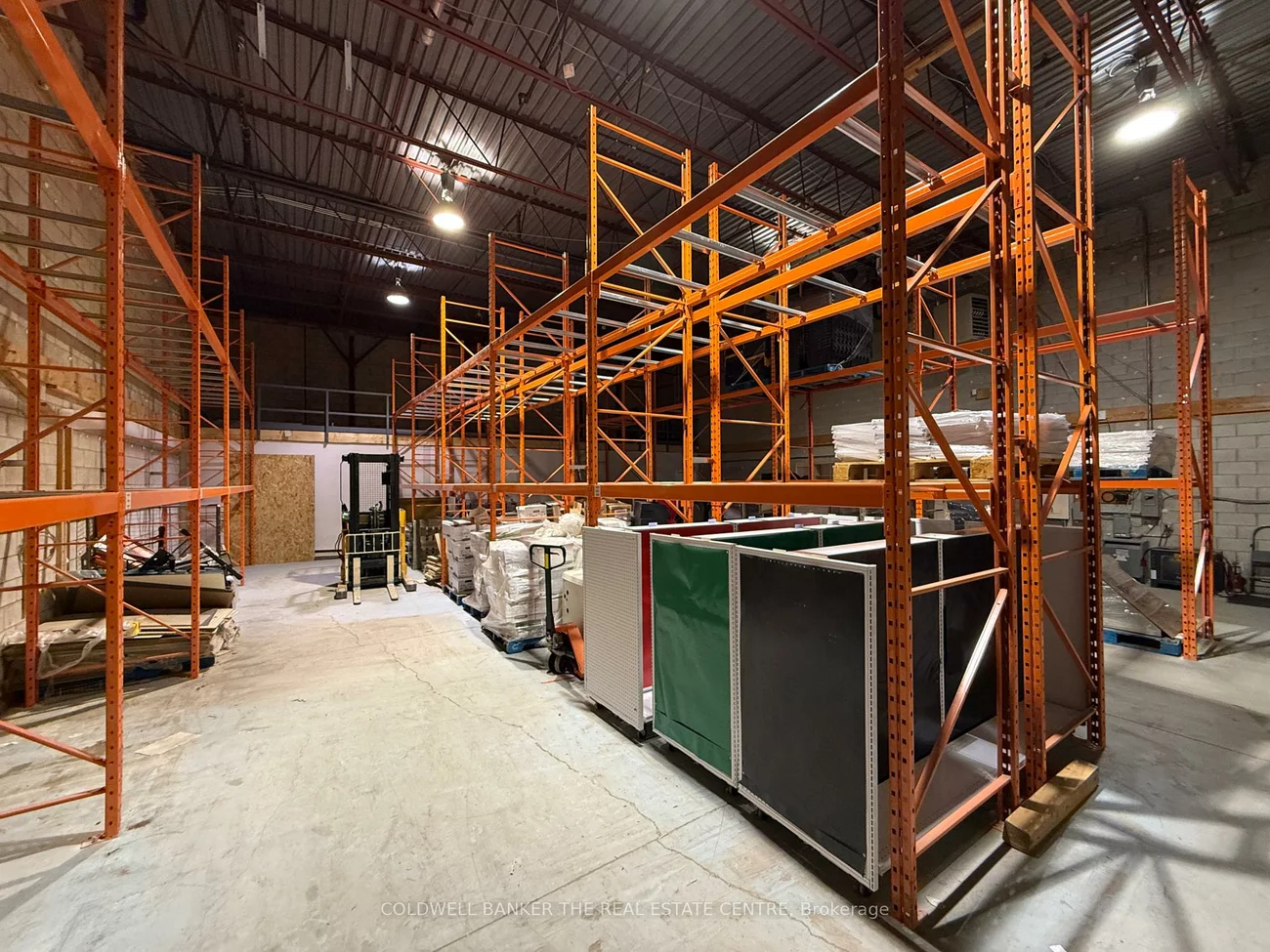 17075, Leslie, Newmarket Industrial Park, Newmarket