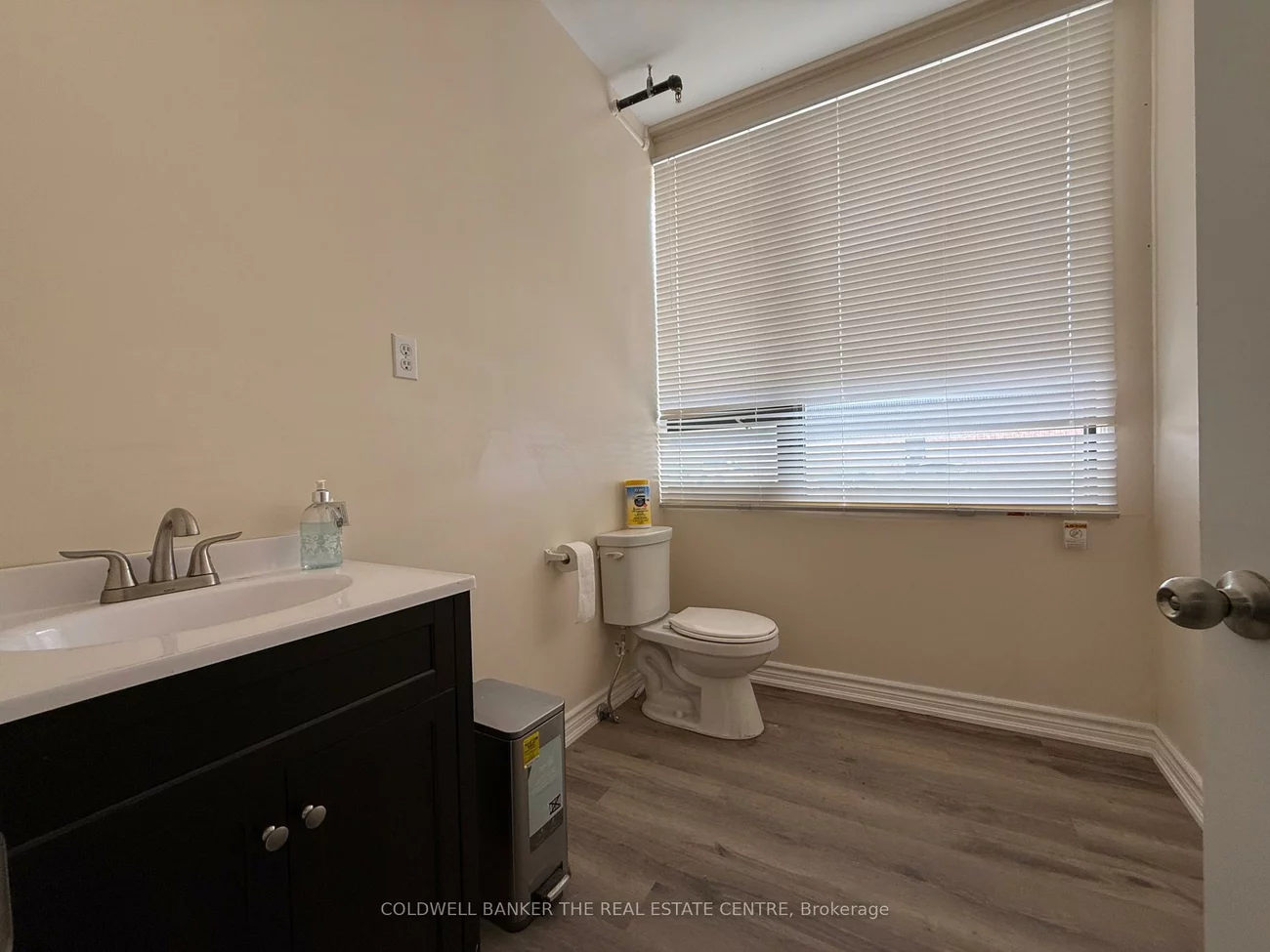 17075, Leslie, Newmarket Industrial Park, Newmarket