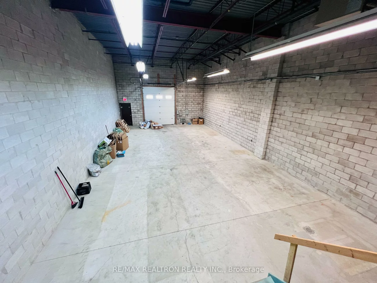 1225, Gorham, Newmarket Industrial Park, Newmarket
