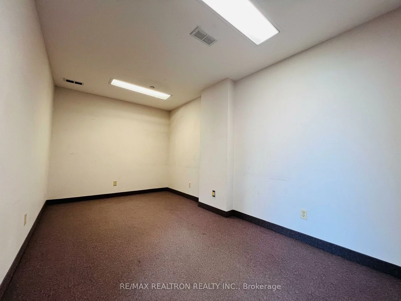 1225, Gorham, Newmarket Industrial Park, Newmarket