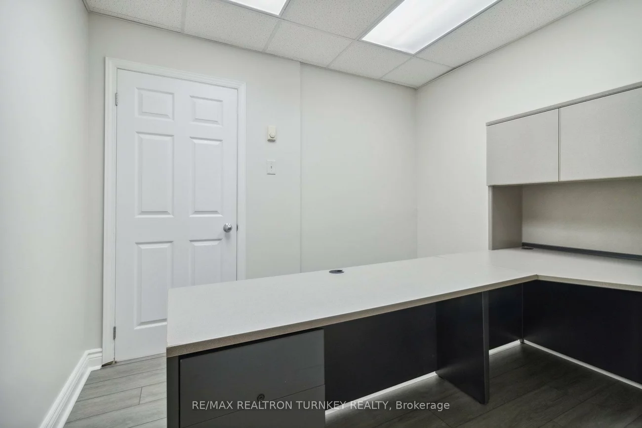 350, Harry Walker, Newmarket Industrial Park, Newmarket