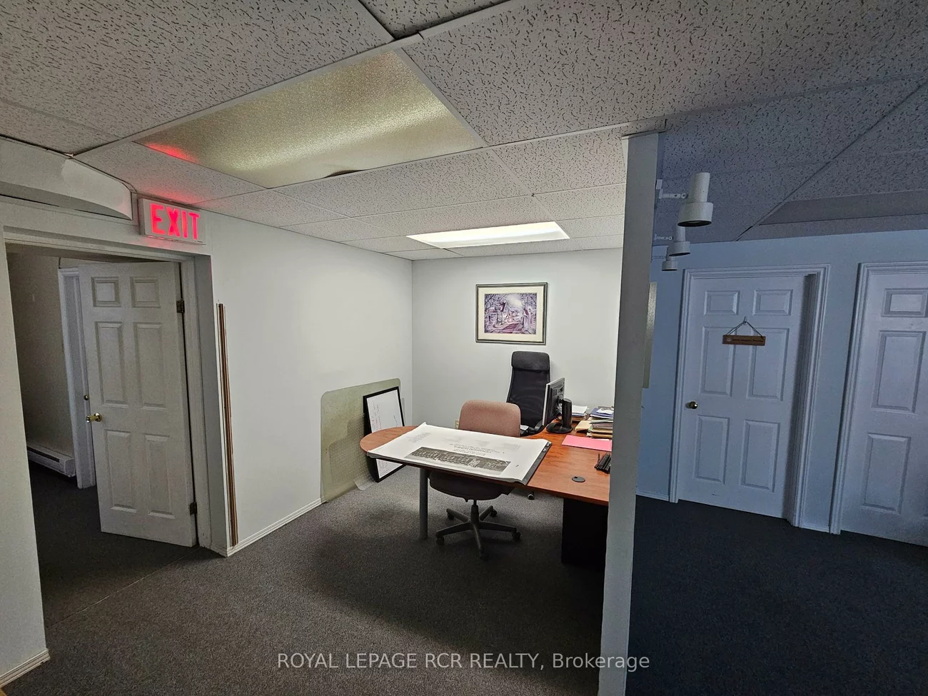 411, Queen, Central Newmarket, Newmarket
