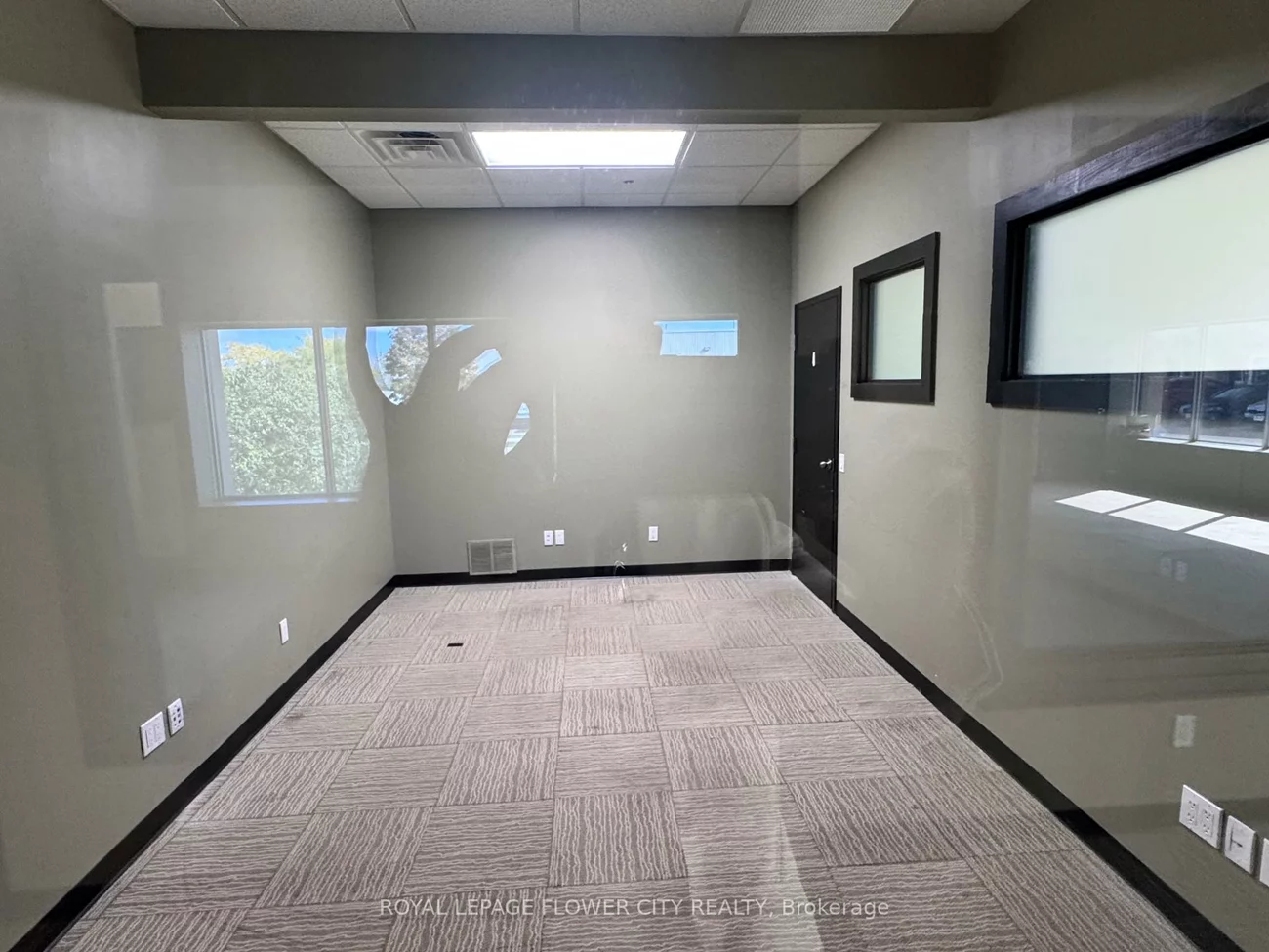 1160, Kerrisdale, Newmarket Industrial Park, Newmarket
