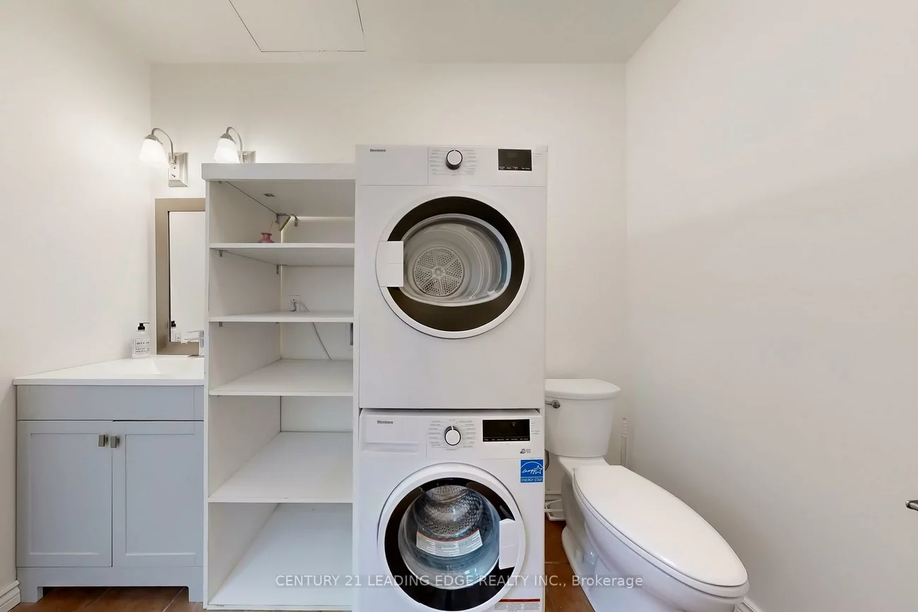 17080, Bathurst, Summerhill Estates, Newmarket