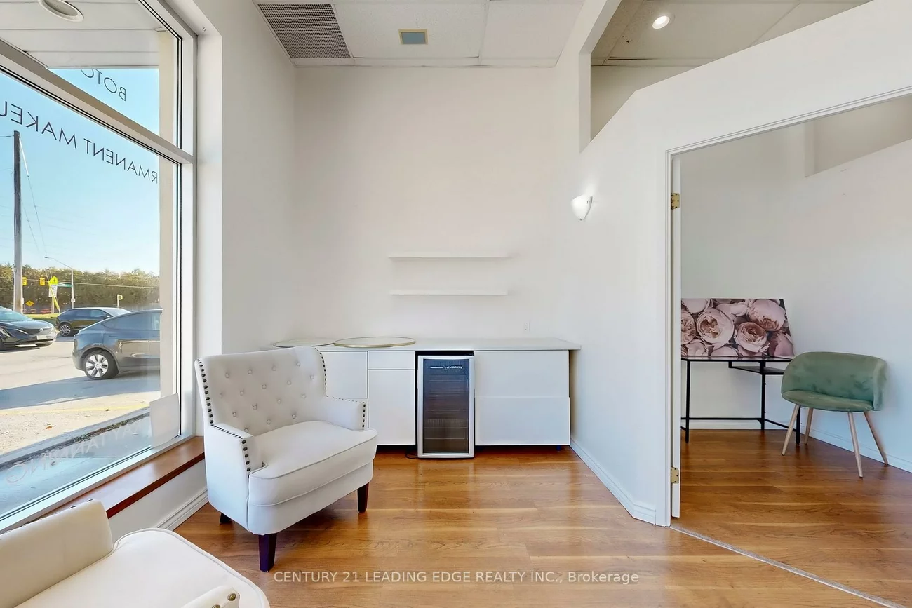 17080, Bathurst, Summerhill Estates, Newmarket