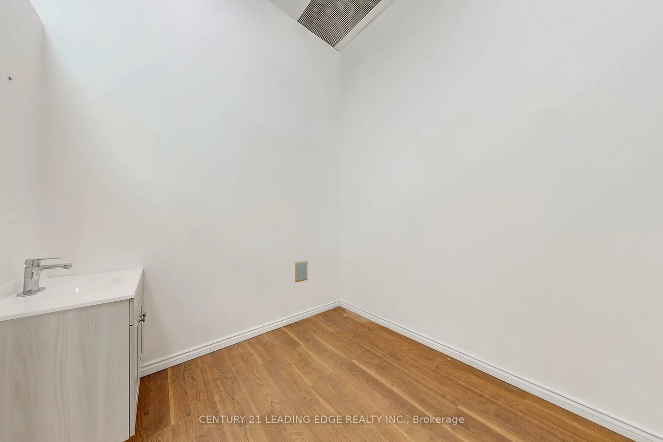 17080, Bathurst, Summerhill Estates, Newmarket