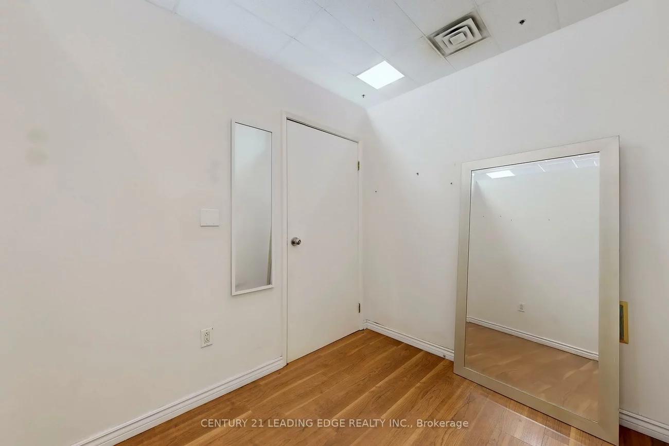 17080, Bathurst, Summerhill Estates, Newmarket