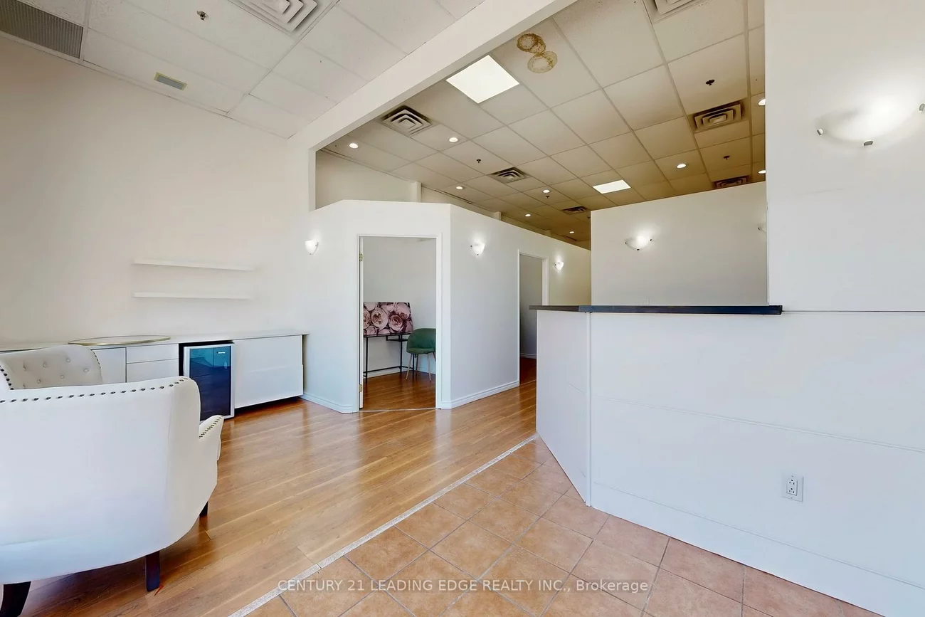 17080, Bathurst, Summerhill Estates, Newmarket