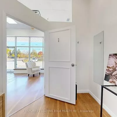 17080, Bathurst, Summerhill Estates, Newmarket