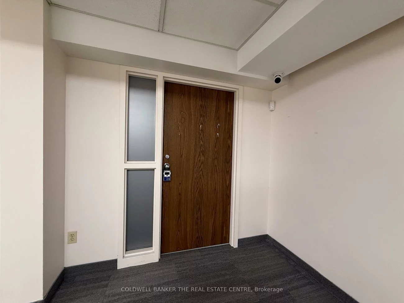 390, Davis, Central Newmarket, Newmarket