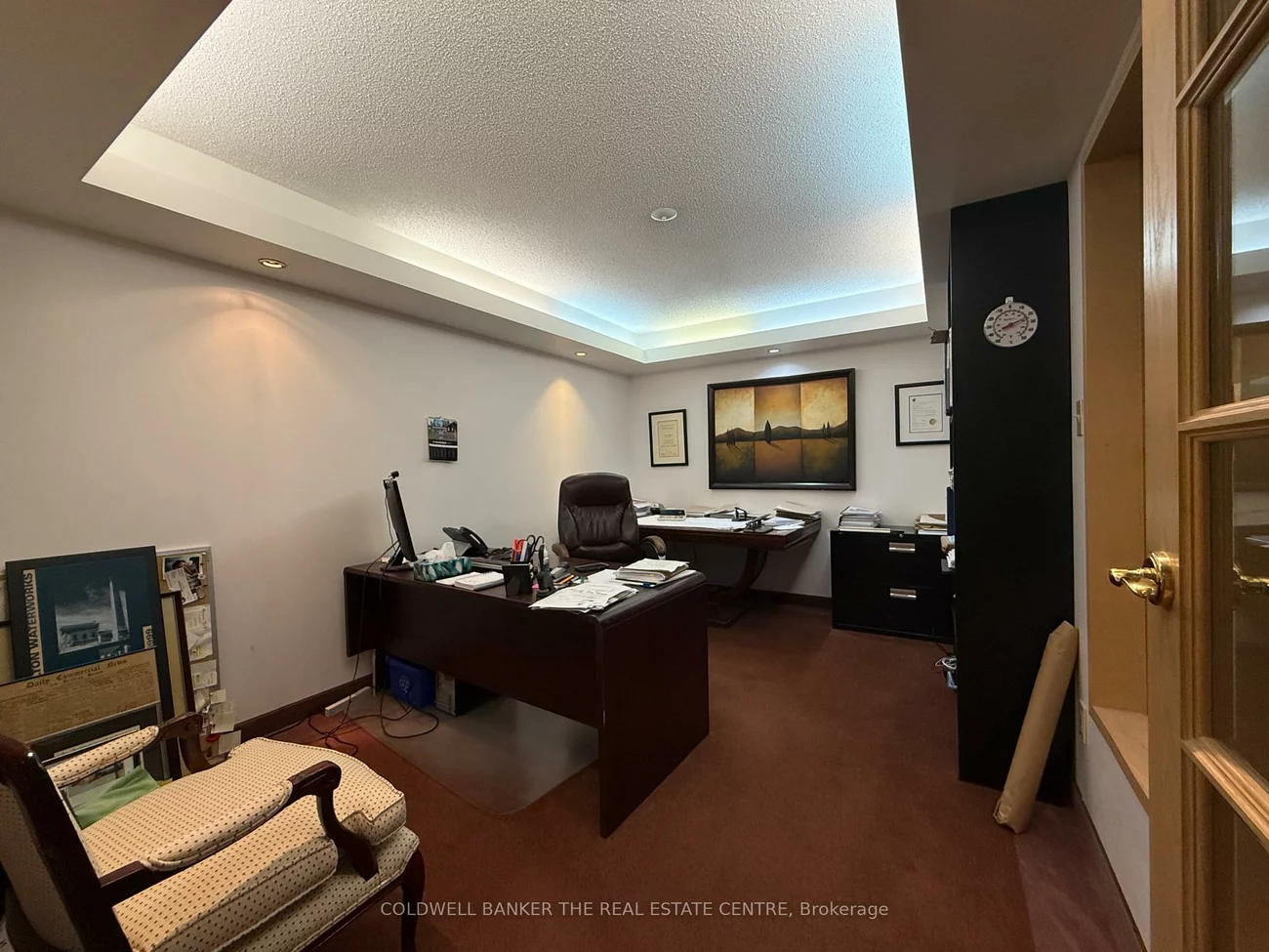 390, Davis, Central Newmarket, Newmarket