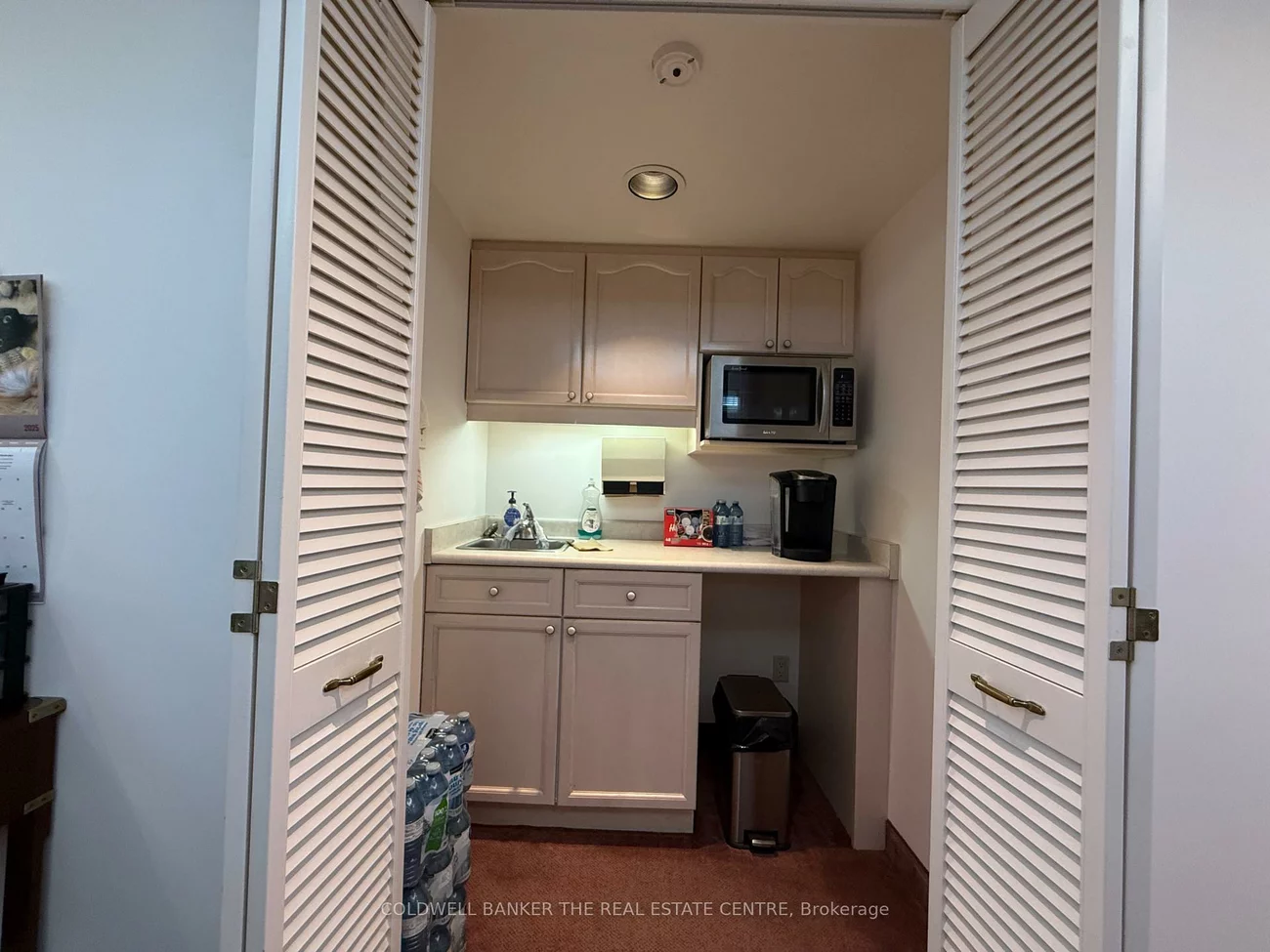 390, Davis, Central Newmarket, Newmarket