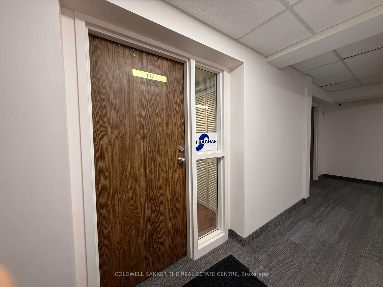 390, Davis, Central Newmarket, Newmarket